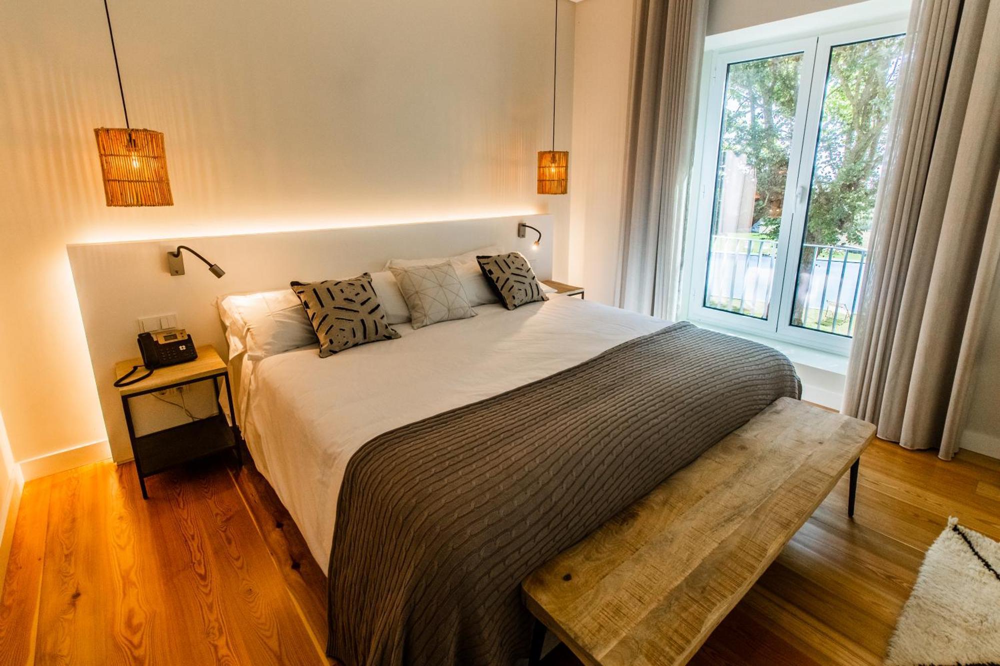 Sensi Azores Nature And Spa Ginetes 객실 사진 A bedroom at the hotel