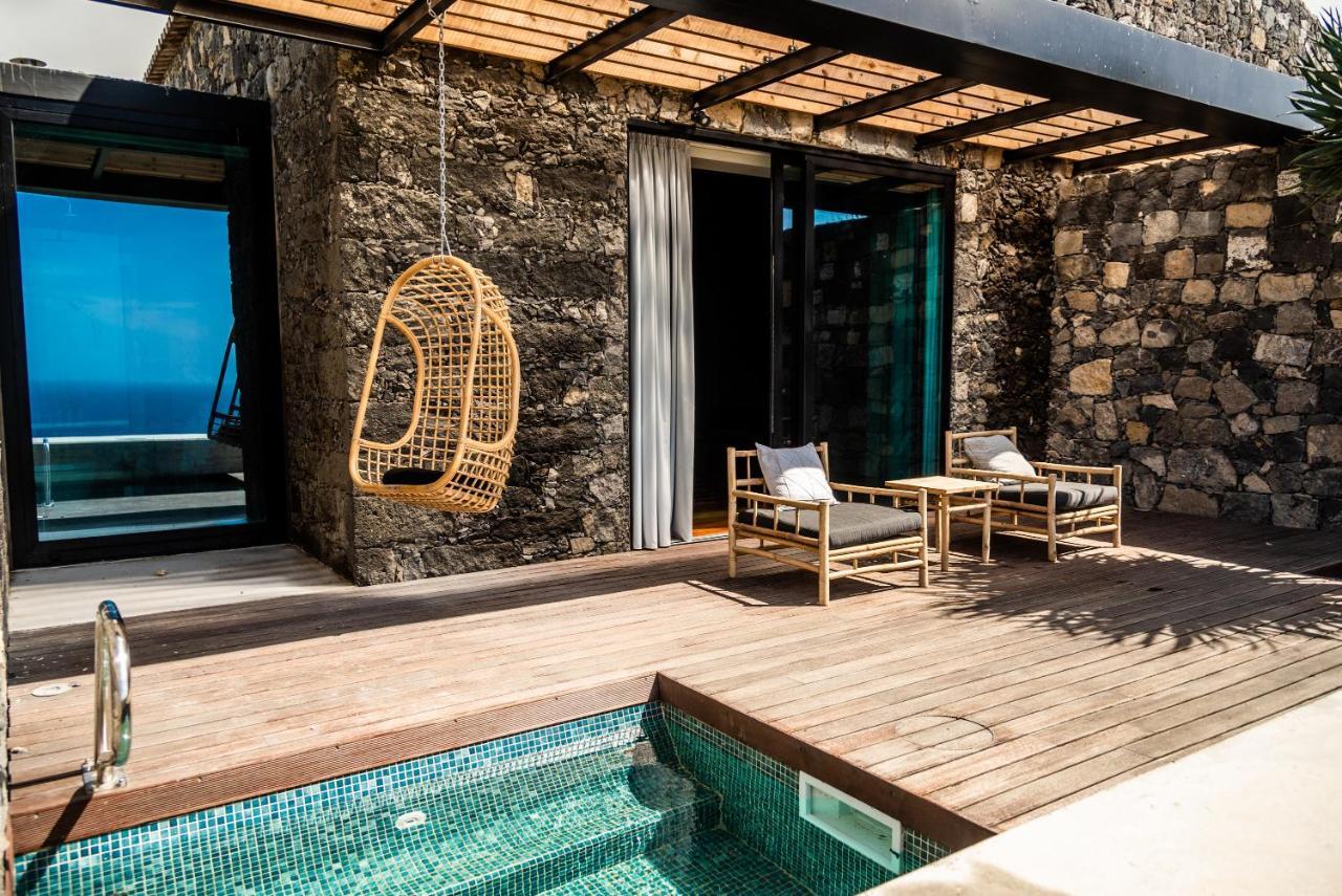 Sensi Azores Nature And Spa Ginetes 외부 사진 The private pool of a suite at the hotel